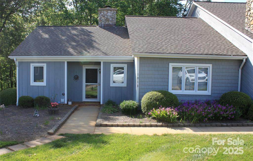 1013 21ST Avenue - Photo 1