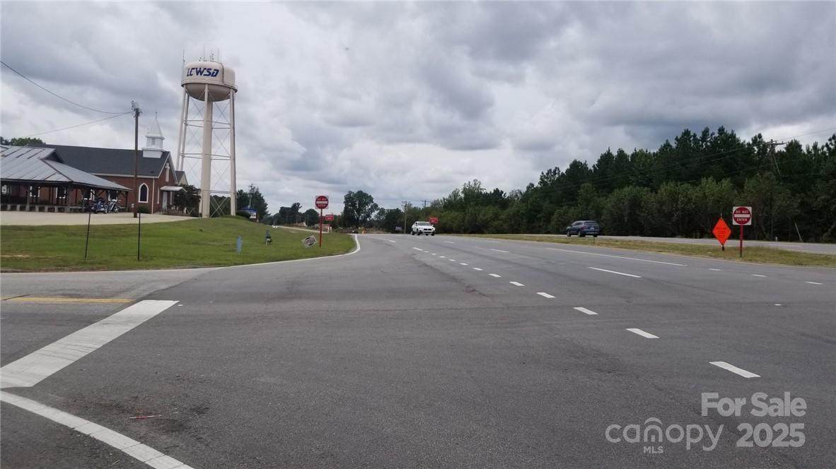 5987 Charlotte Highway - Photo 1