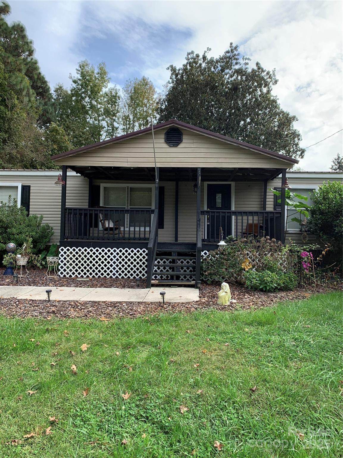 395 Owen Street - Photo 1