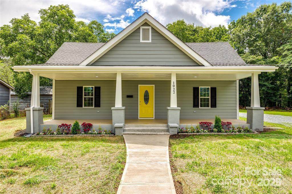 1022 Parker Street - Photo 1