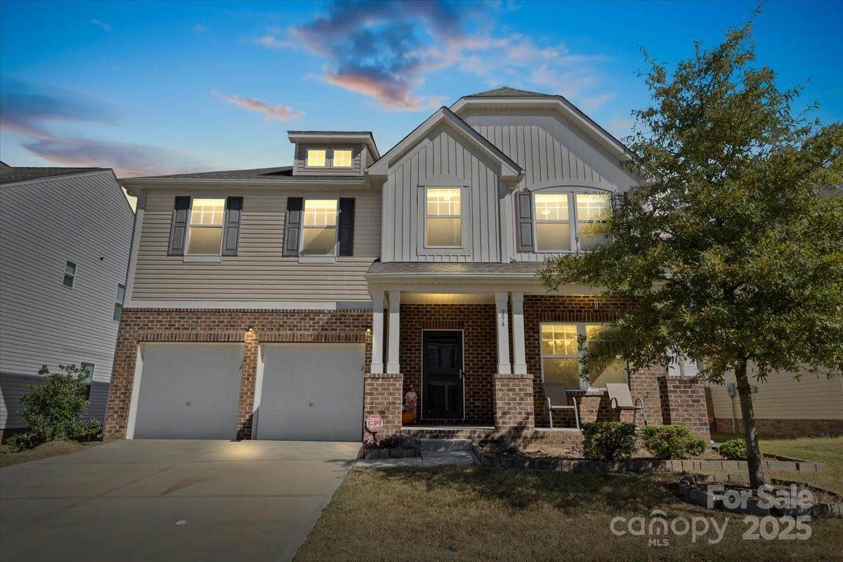 294 Bellingrath Boulevard - Photo 1