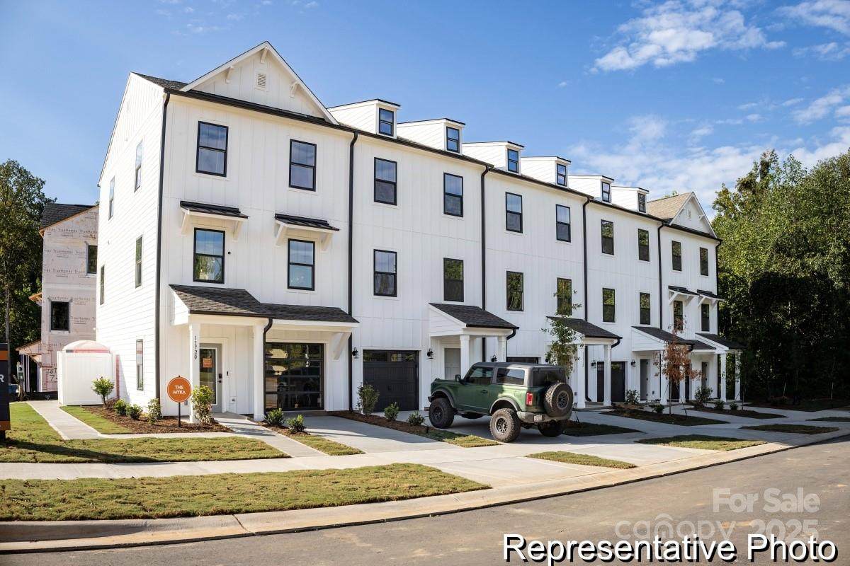 11800 Avocet Street - Photo 1