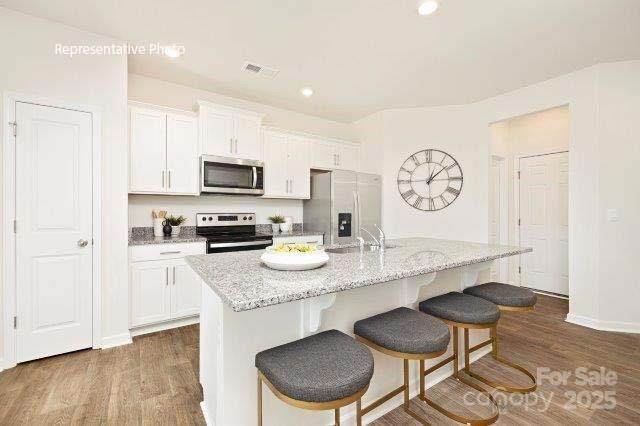 132 Court House Avenue - Photo 1