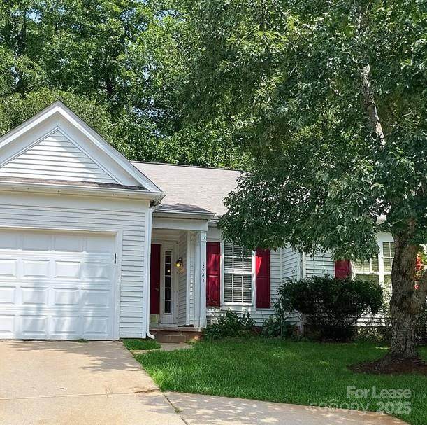 1444 Rumstone Lane - Photo 1