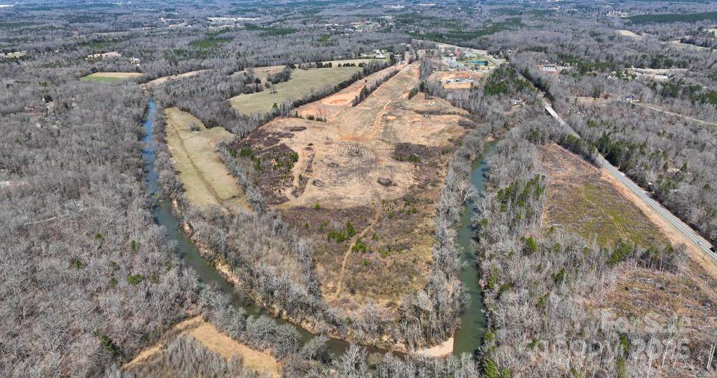 3500 Biggers Road - Photo 1