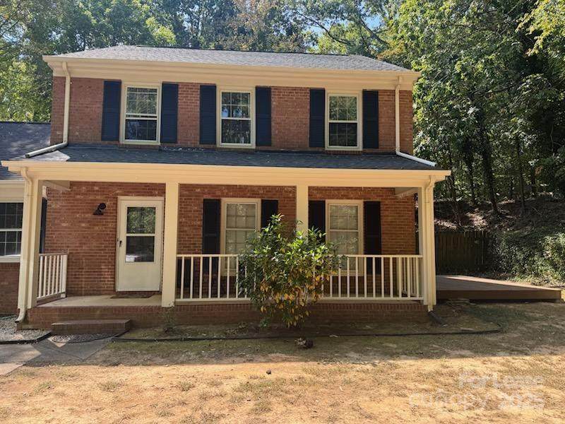 701 Bethune Place - Photo 1