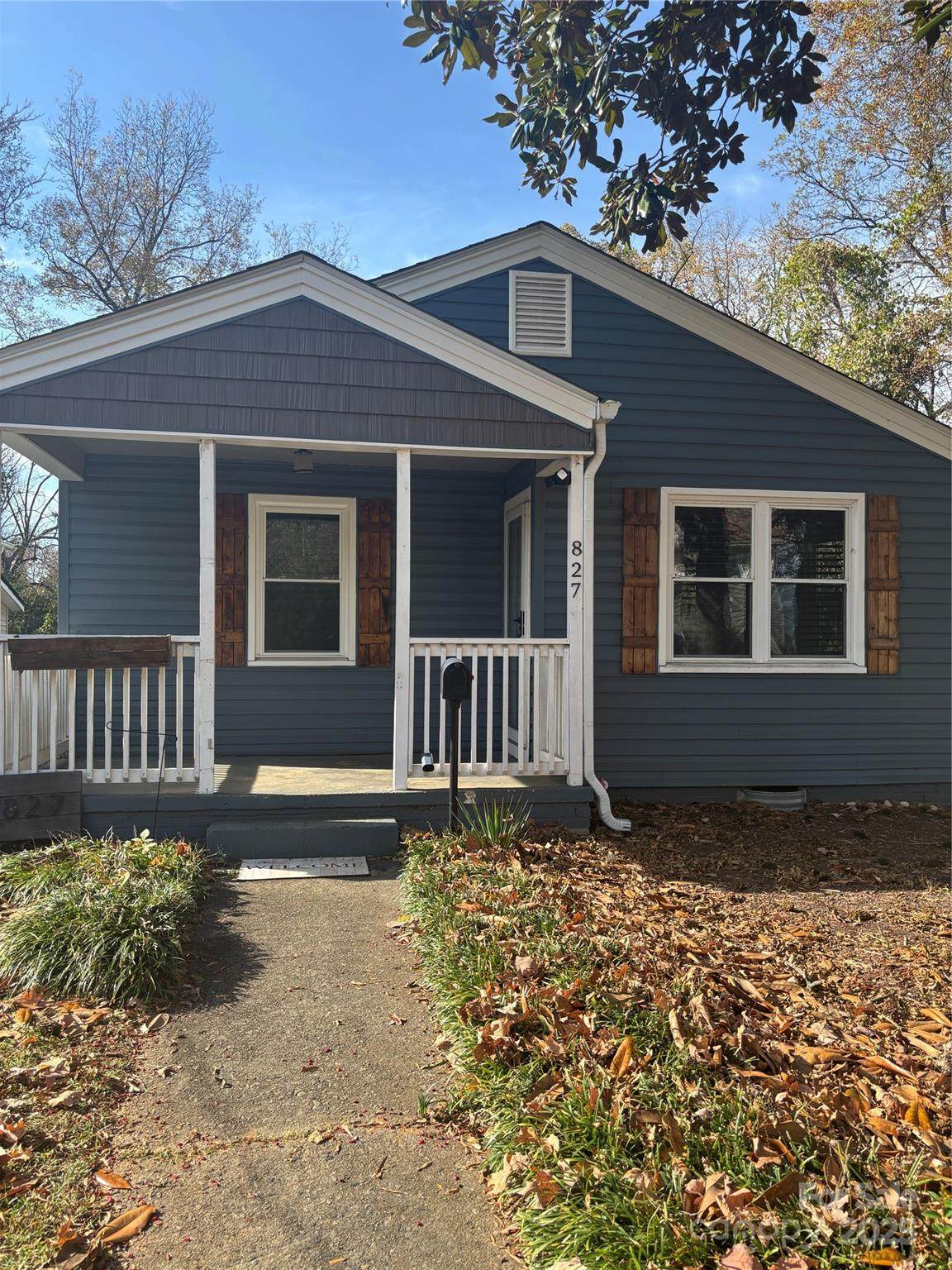 827 Horah Street - Photo 1