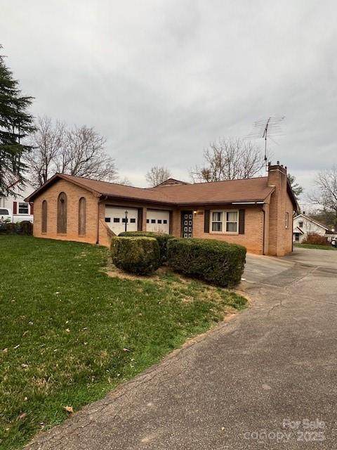 2820 Boone Trail - Photo 1