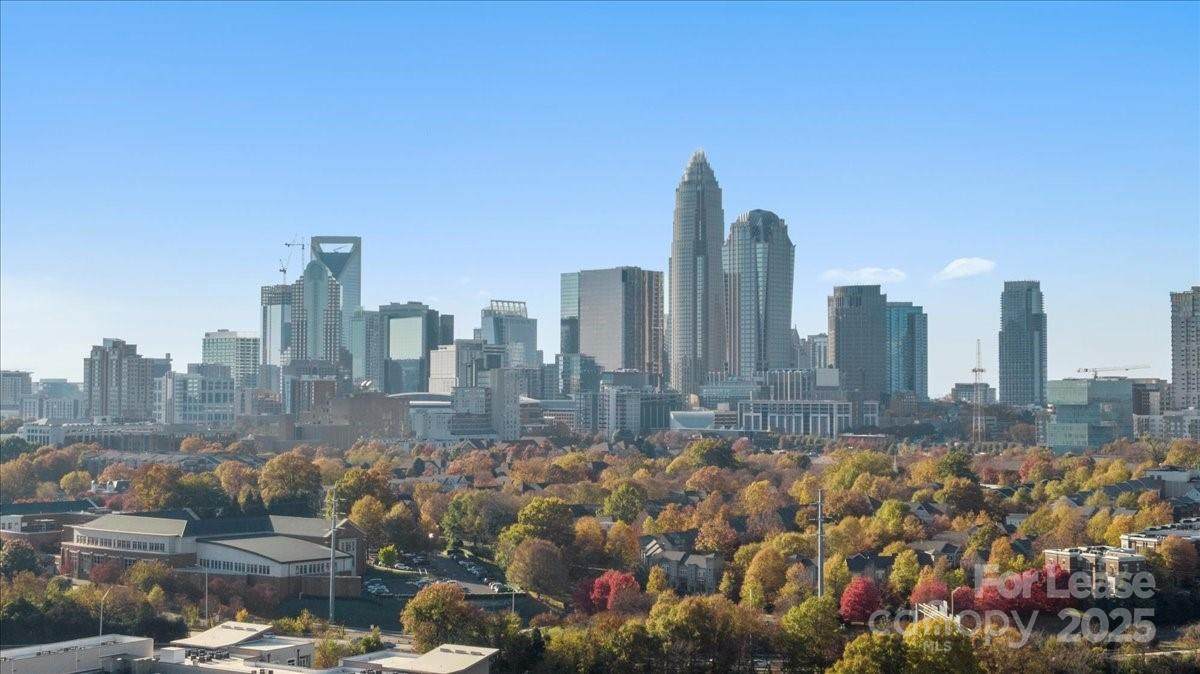 12147 Brooklyn Avenue - Photo 1