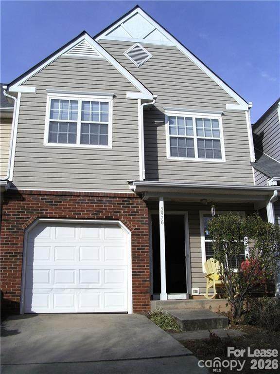 5976 Prescott Court - Photo 1