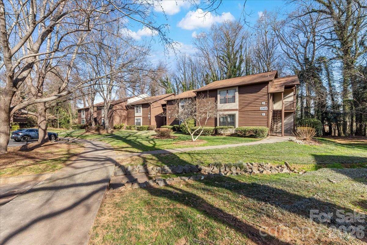 2505 Kilborne Drive - Photo 1