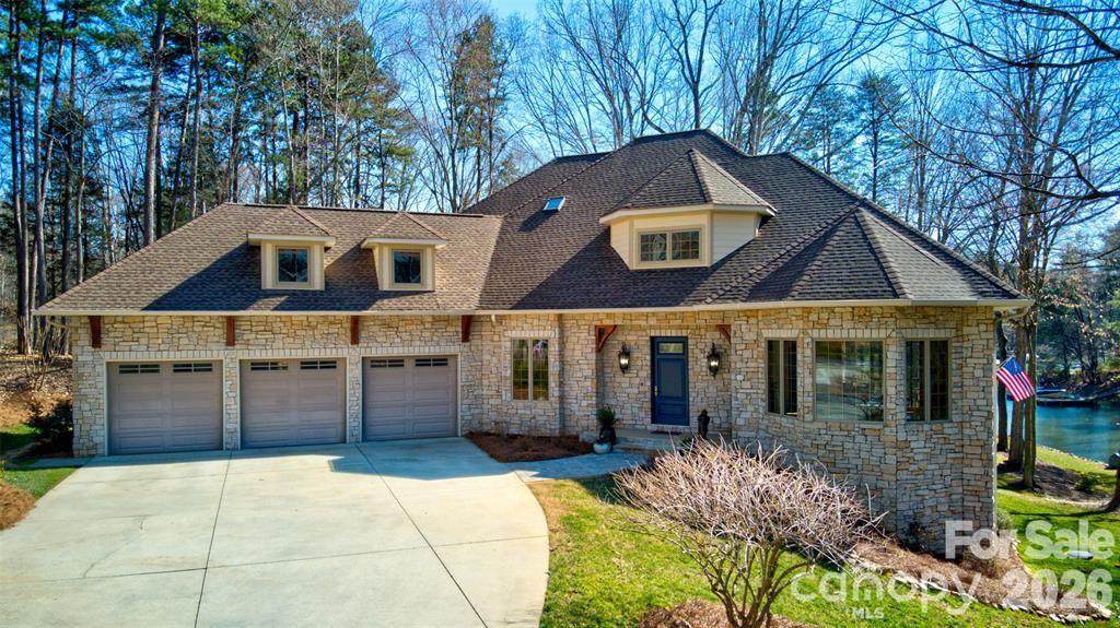 301 Agnew Road - Photo 1
