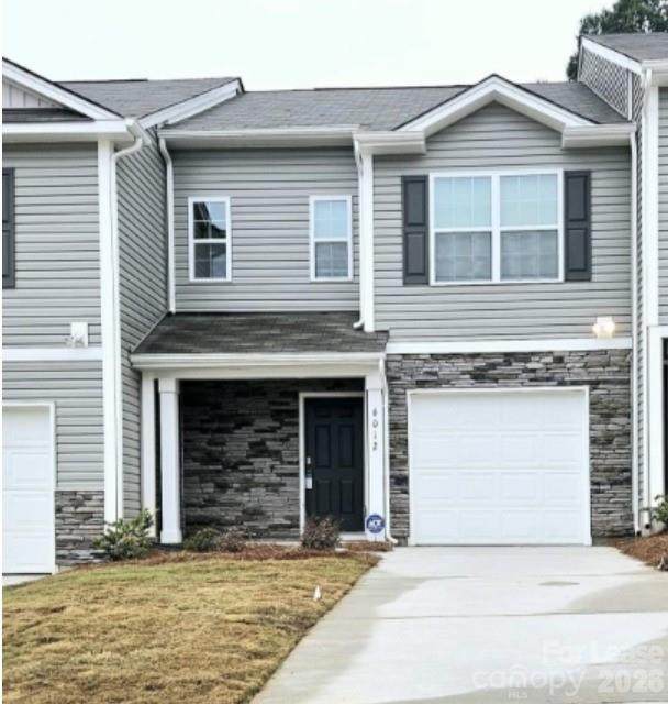 6012 Faron Way - Photo 1