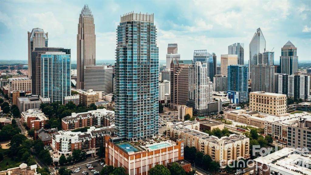 215 Pine Street - Photo 1