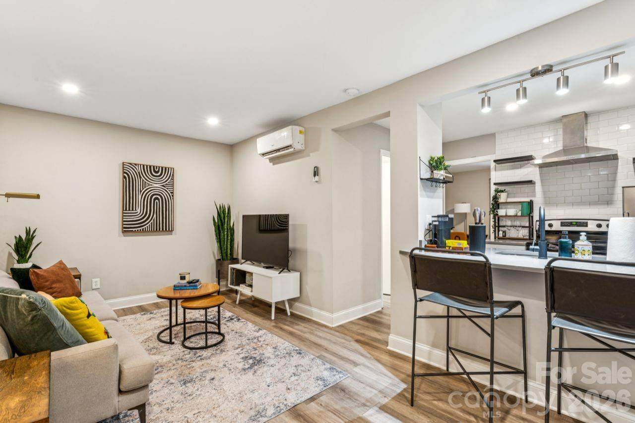 2000 Patio Court - Photo 1