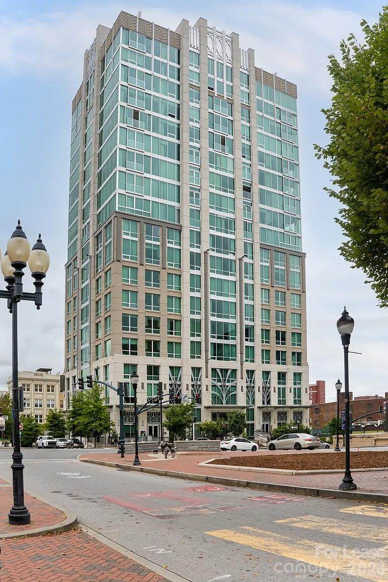 7 Patton Avenue - Photo 1