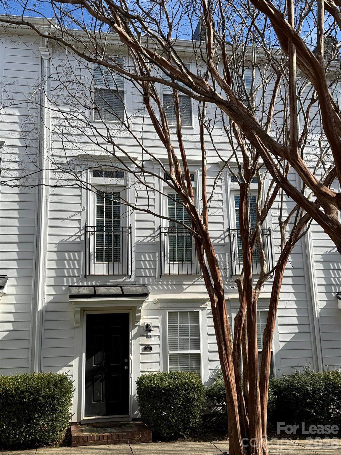 13820 Hill Street - Photo 1