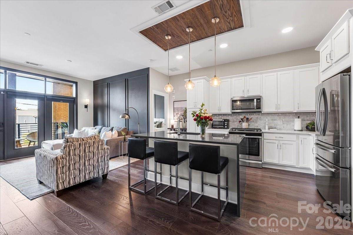 2401 Euclid Avenue - Photo 1