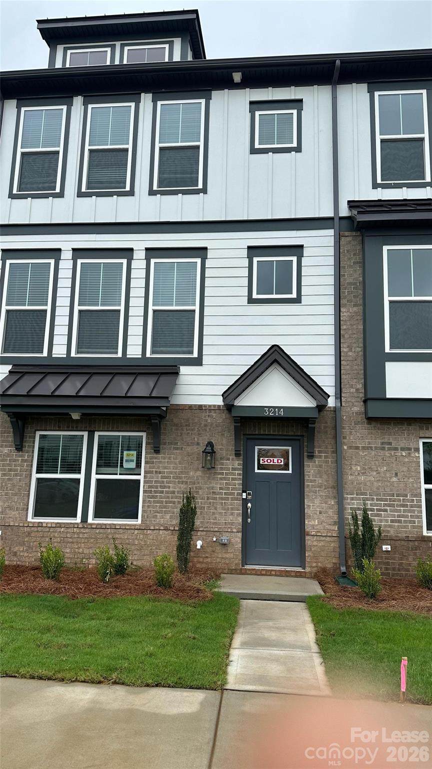 3214 Stelfox Street - Photo 1