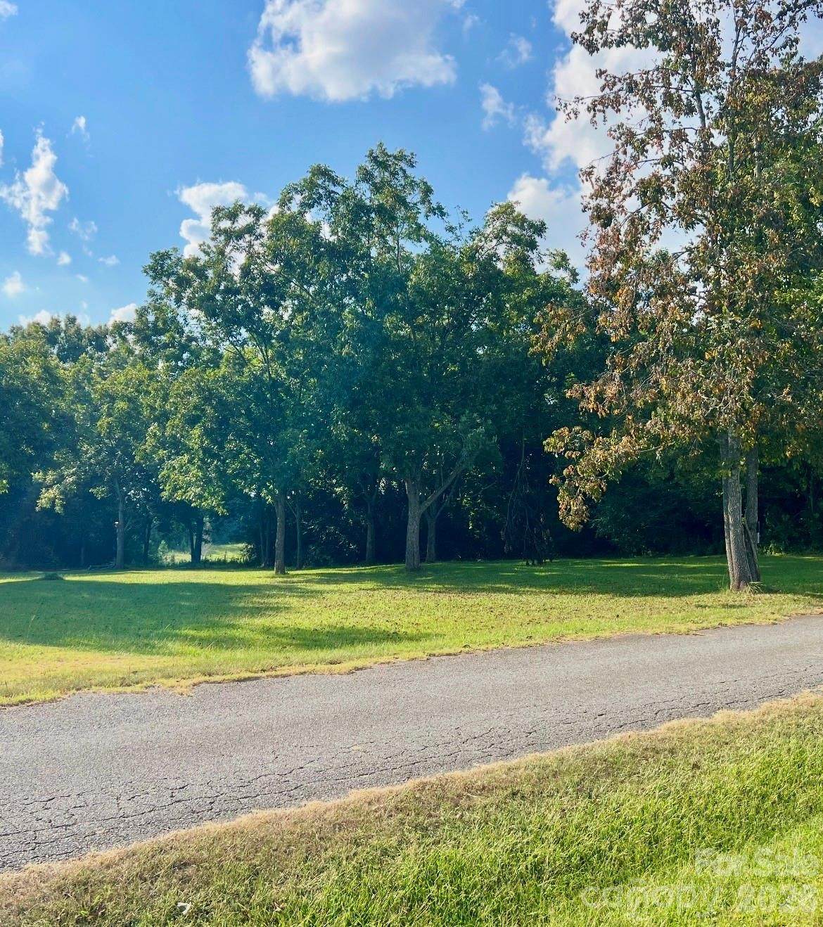 2004 Discover Road - Photo 1