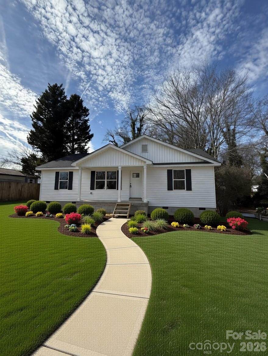 1301 Mt Vernon Avenue - Photo 1