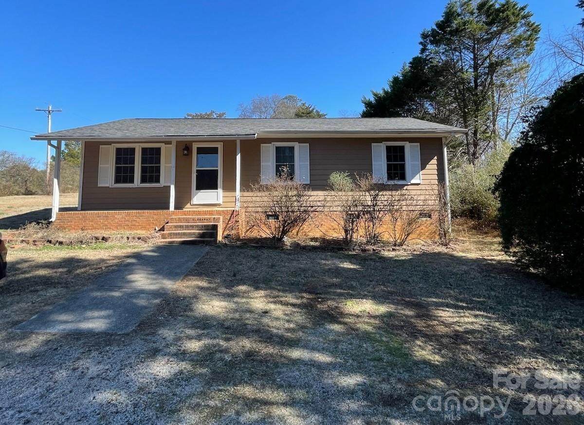 4907 Delmar Griffin Road - Photo 1