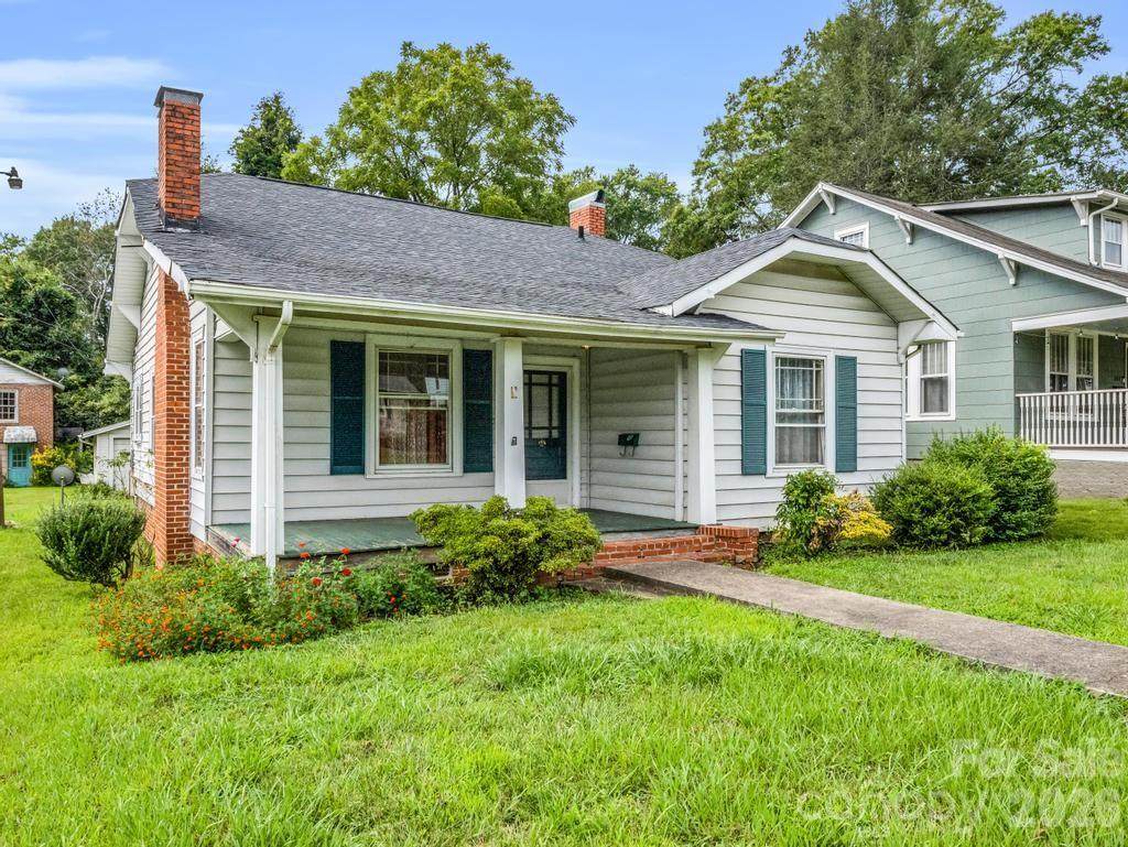 203 Court Street - Photo 1