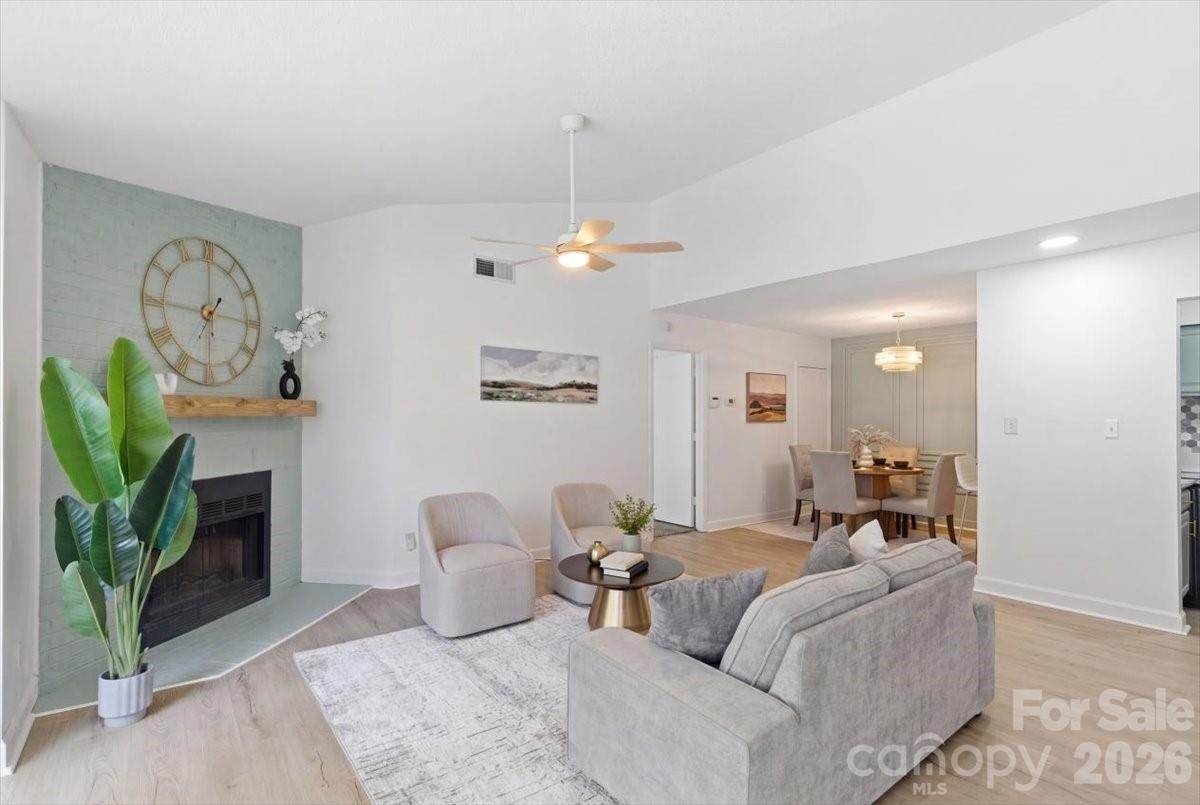 1612 Sharon Road - Photo 1