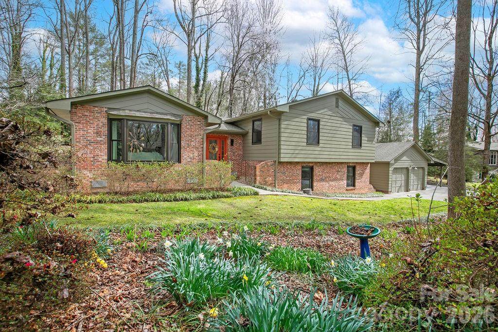 95 Ridgewood Place - Photo 1