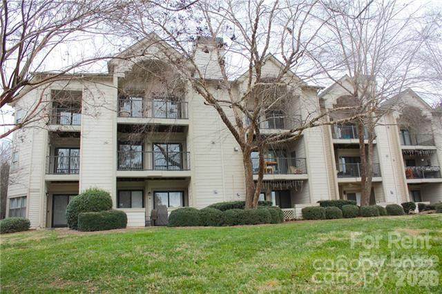 18817 Nautical Drive - Photo 1