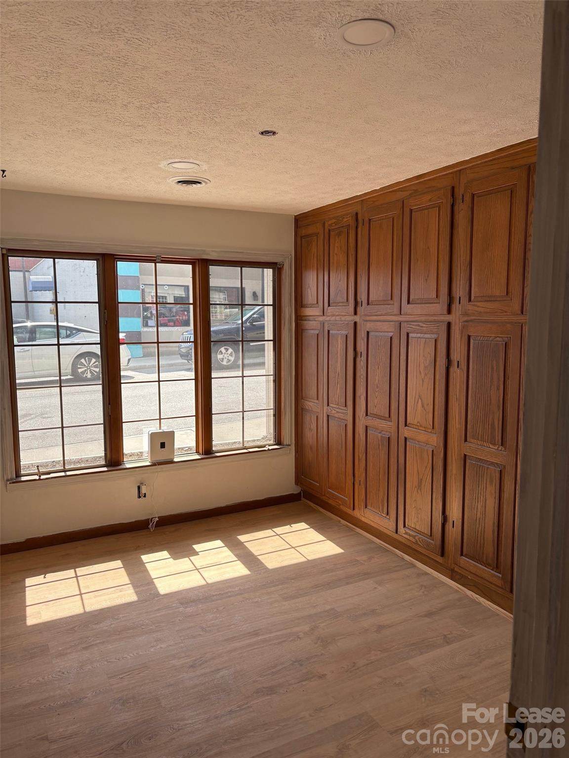 131 4th Avenue - Photo 1