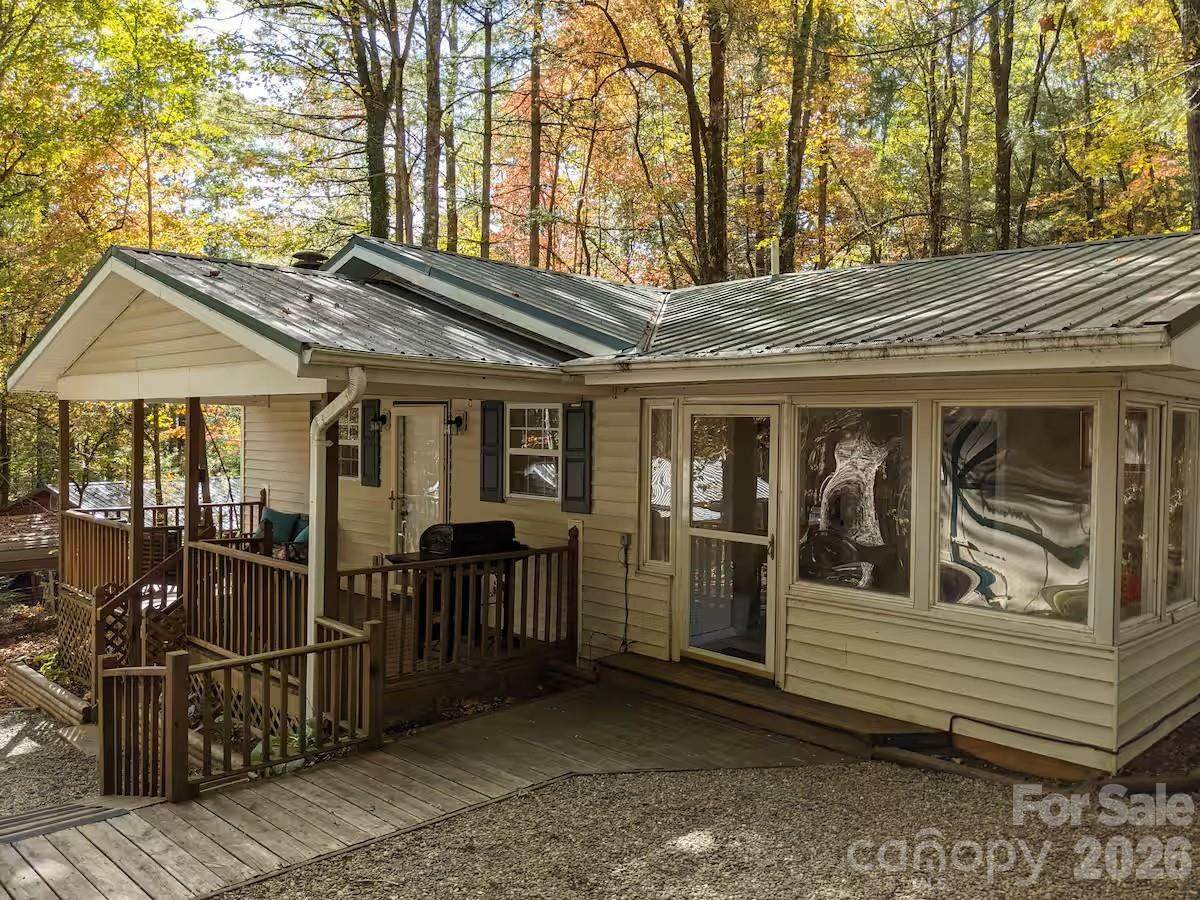 73 Pine Road - Photo 1