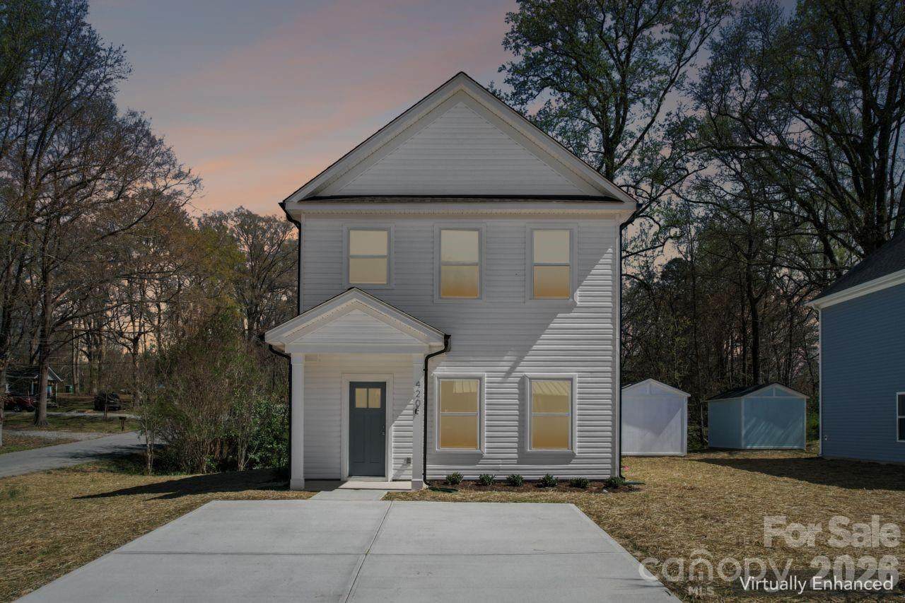 420 9th Street - Photo 1