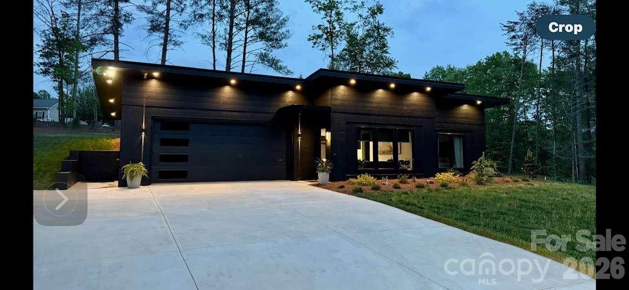 444 Starnes Circle Drive - Photo 1