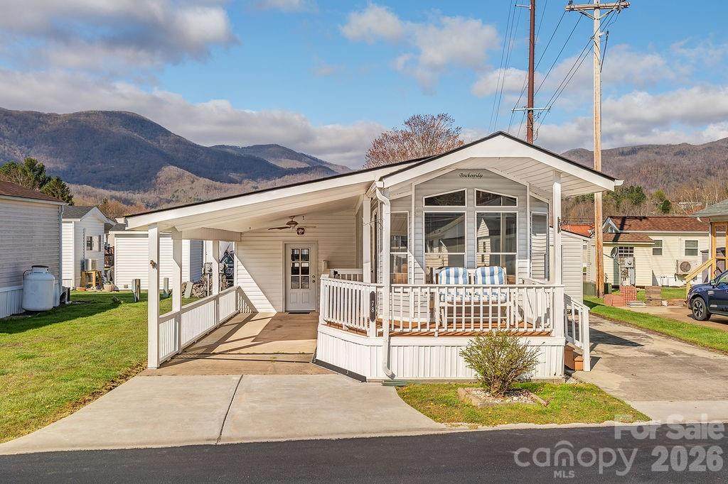 78 Strollers Lane - Photo 1