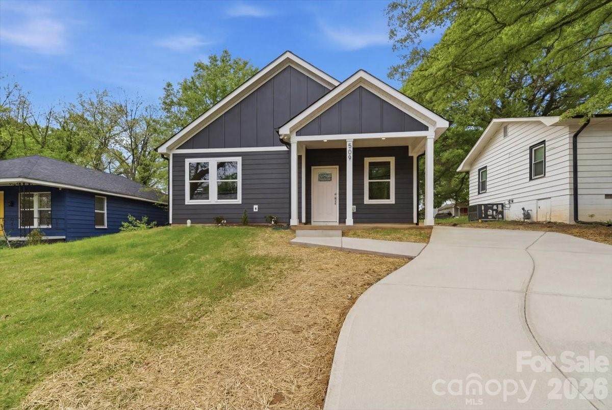 509 Carolina Avenue - Photo 1