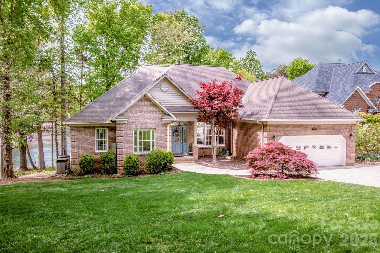 239 Pinnacle Shores Drive - Photo 1