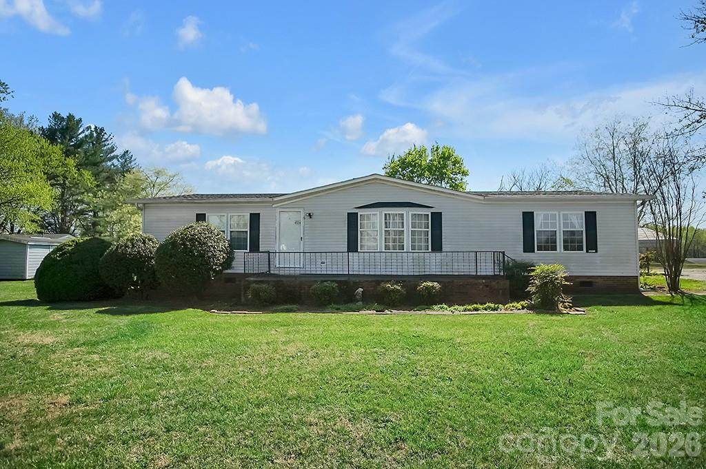 620 Anthony Grove Road - Photo 1