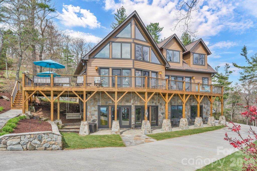 7054 Grandview Circle - Photo 1