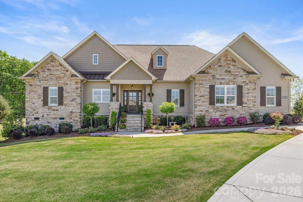 2463 Bridle Court - Photo 1