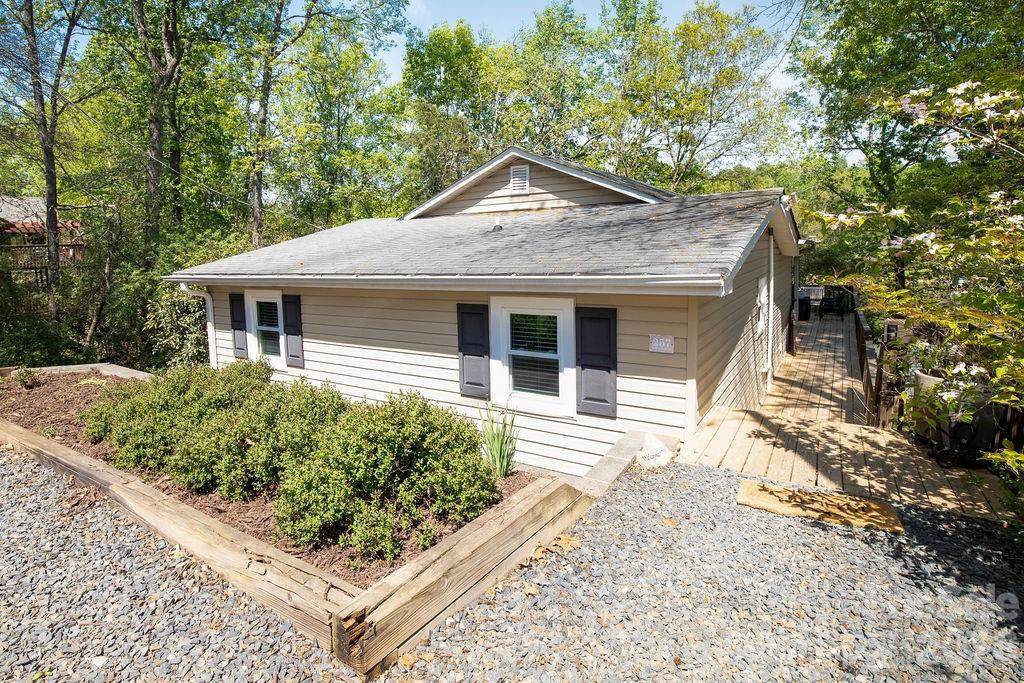 257 Rolling View Drive - Photo 1