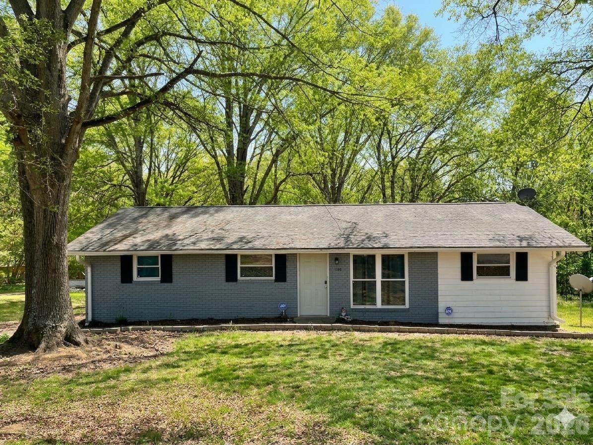 108 York Park Street - Photo 1