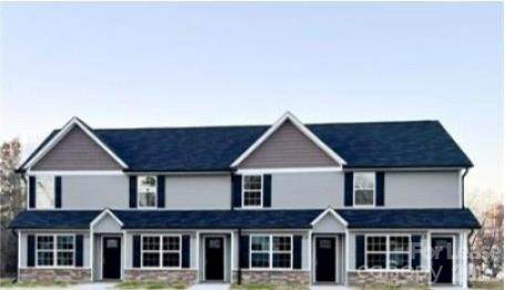 407 Maple Street - Photo 1