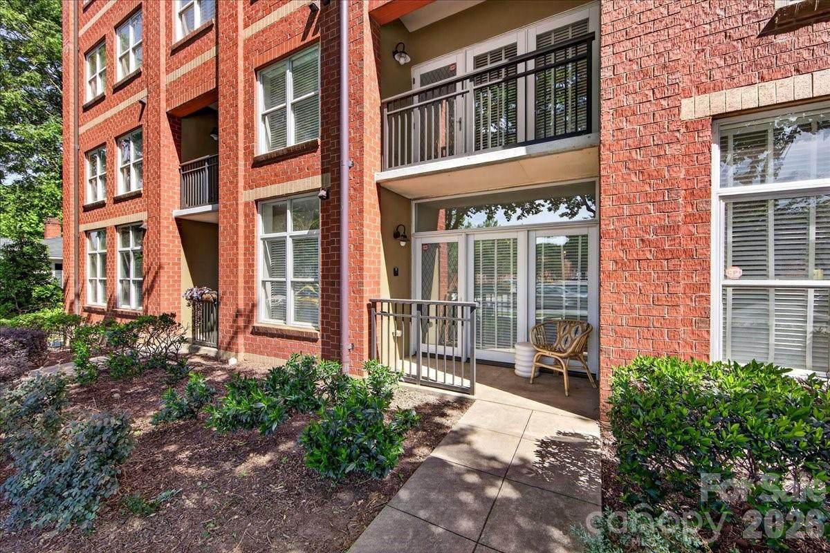 1320 Fillmore Avenue - Photo 1