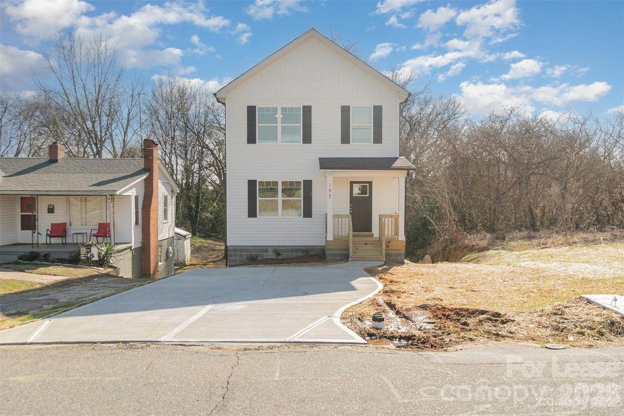 195 Vee Avenue - Photo 1