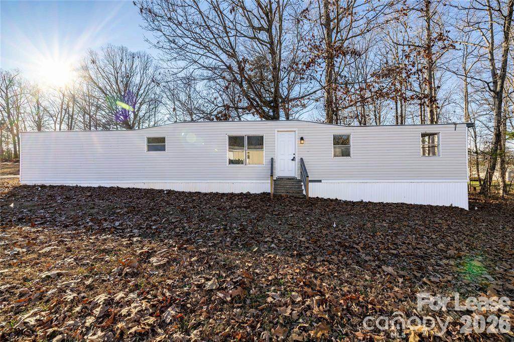 126 Poe Drive - Photo 1