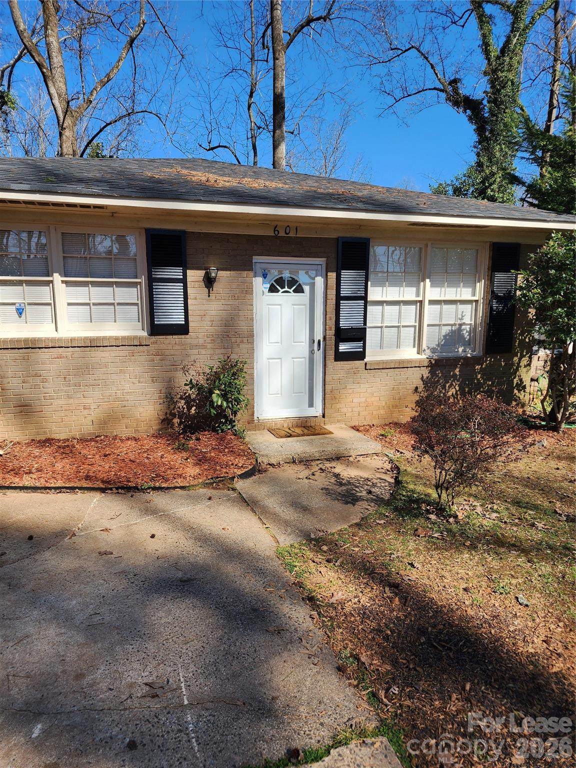 601 Camrose Drive - Photo 1
