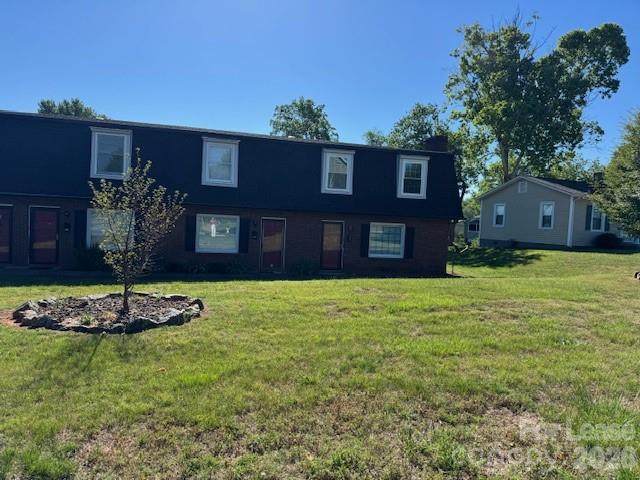 1334 12th Street - Photo 1