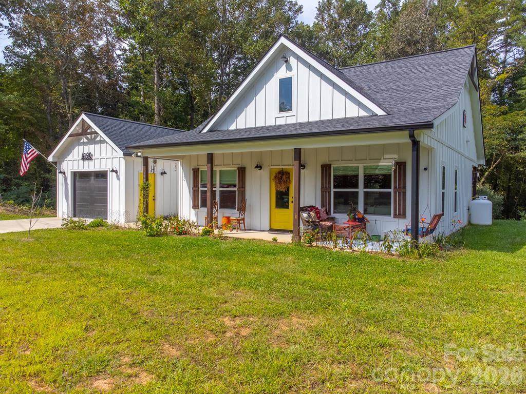 190 Fort Hembree Road - Photo 1