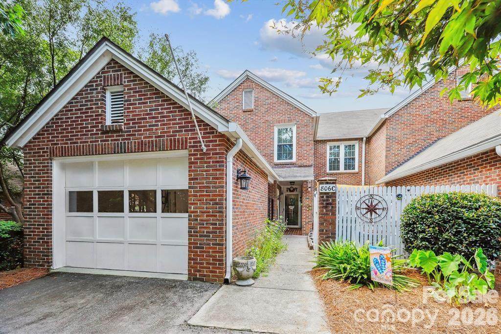 806 Colony Oaks Drive - Photo 1